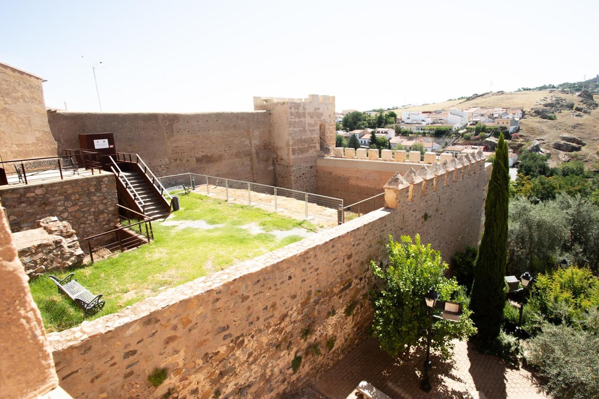 Apartamento Baluarte De Los Pozos Caces Dış mekan fotoğraf
